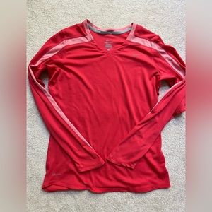 nike long sleeve workout top